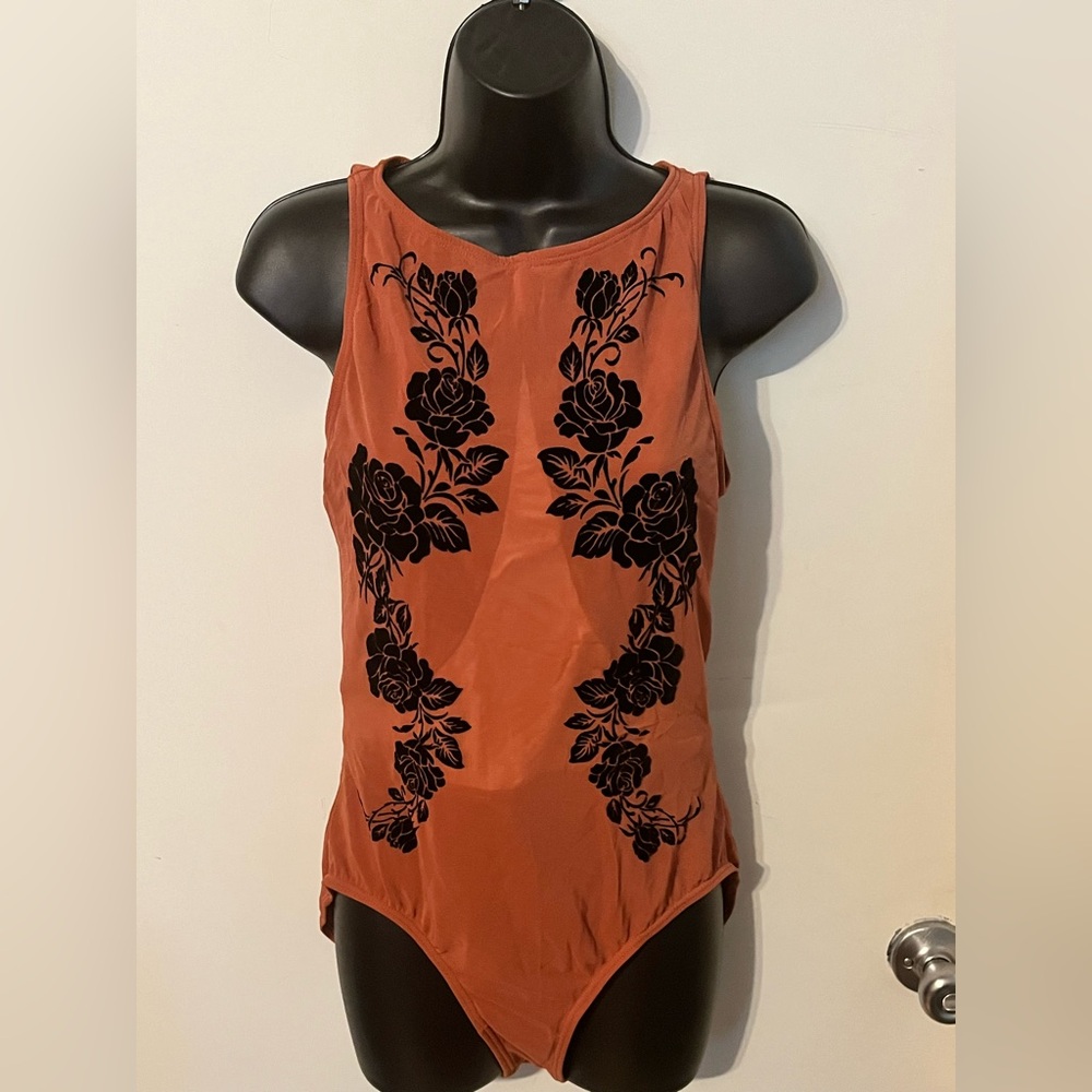 Balera Rust and Black Flower Bodysuit Sz XL